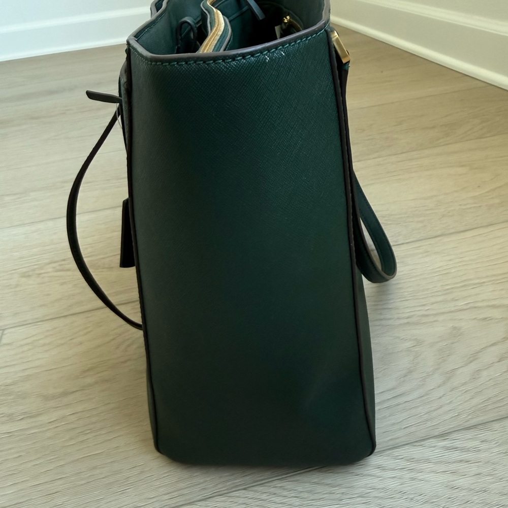 Tory Burch Forest Green Tote with Gold Accents - Picture 8 of 12